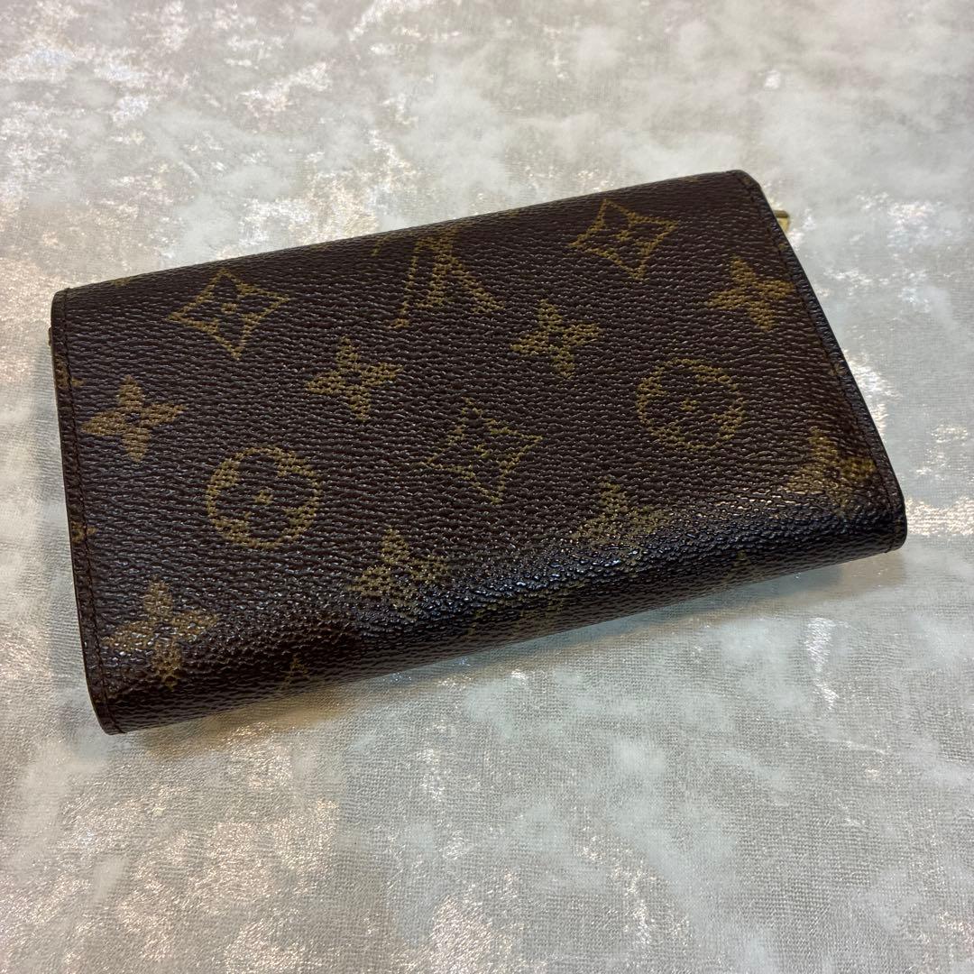 Louis Vuitton Bifold Wallets M61730