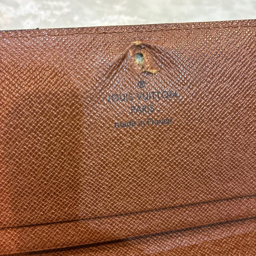 Louis Vuitton Bifold Wallets M61730
