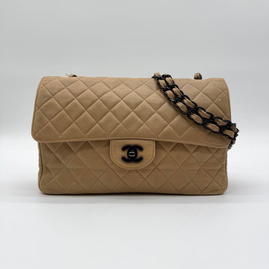 Chanel Shoulder Bags