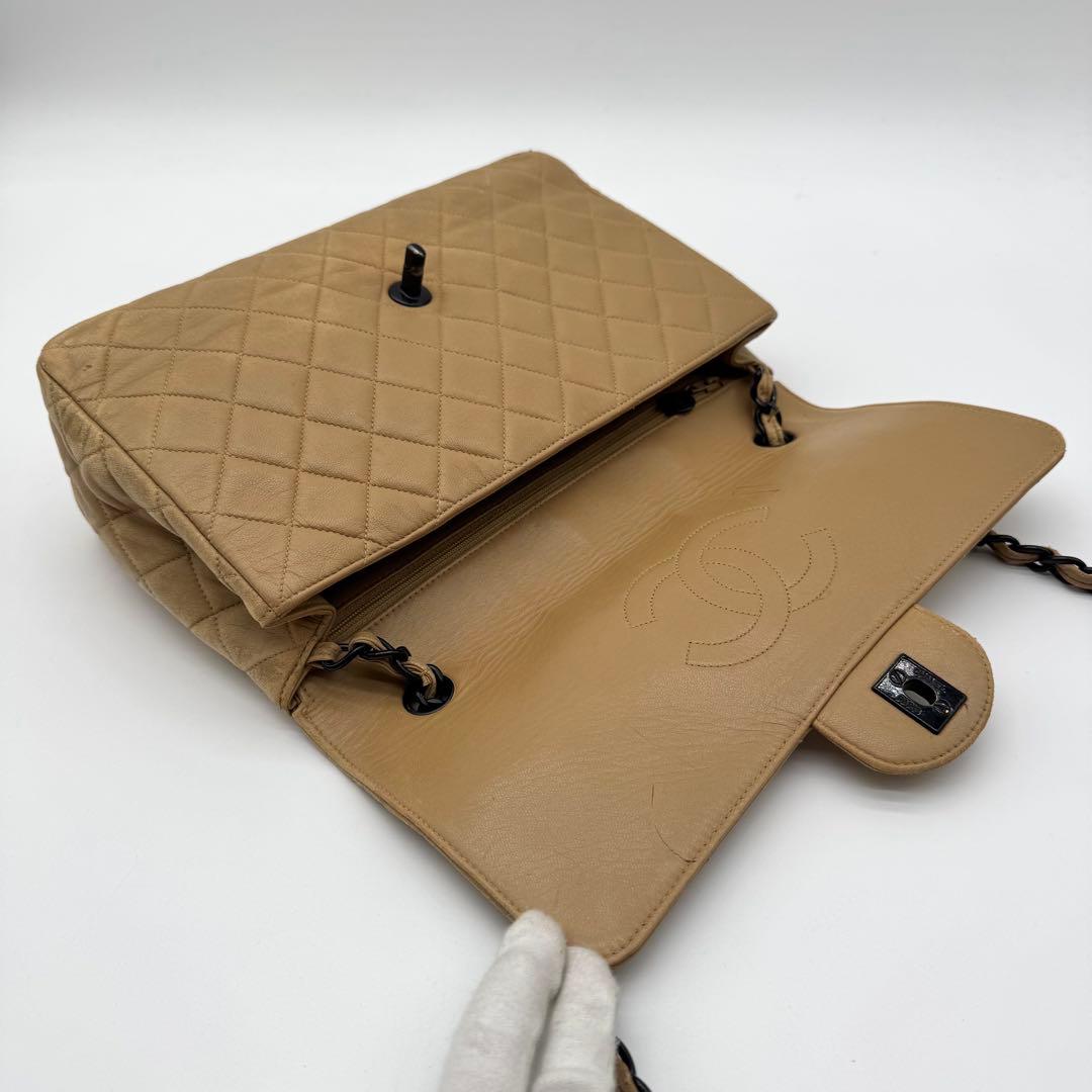 Chanel Shoulder Bags
