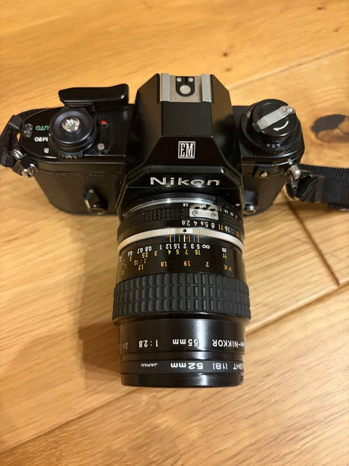 Nikon Slr Cameras (Film) Em Micro-Nikkor F/2.8
