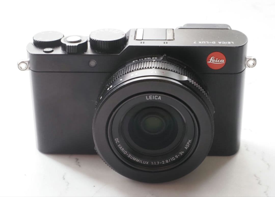 Leica Compact Digital Cameras D-Lux 7