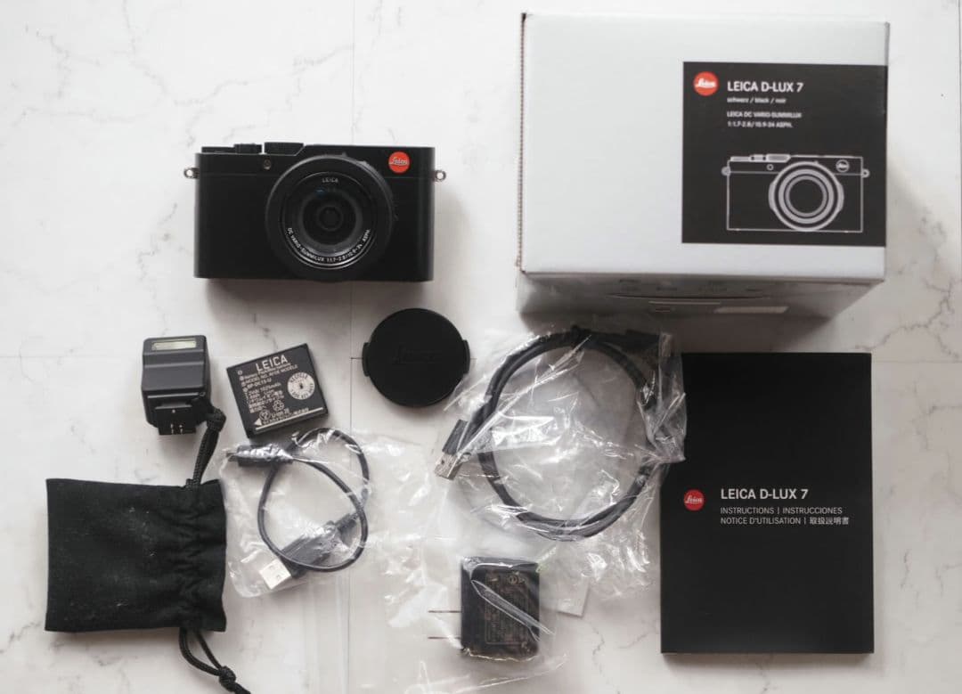 Leica Compact Digital Cameras D-Lux 7