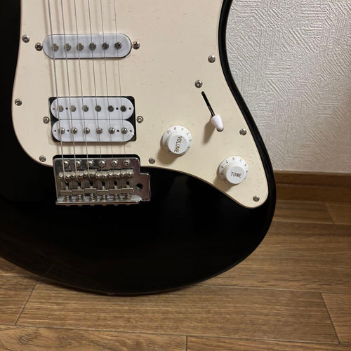 Yamaha Electric Guitars Eg112