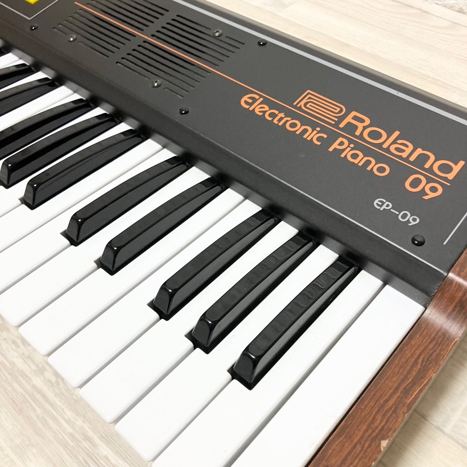 Roland Analog Synthesizer Ep-09 61 1980