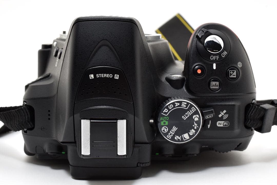 Nikon Digital Slrs D5300 18-55Mm 70-300Mm