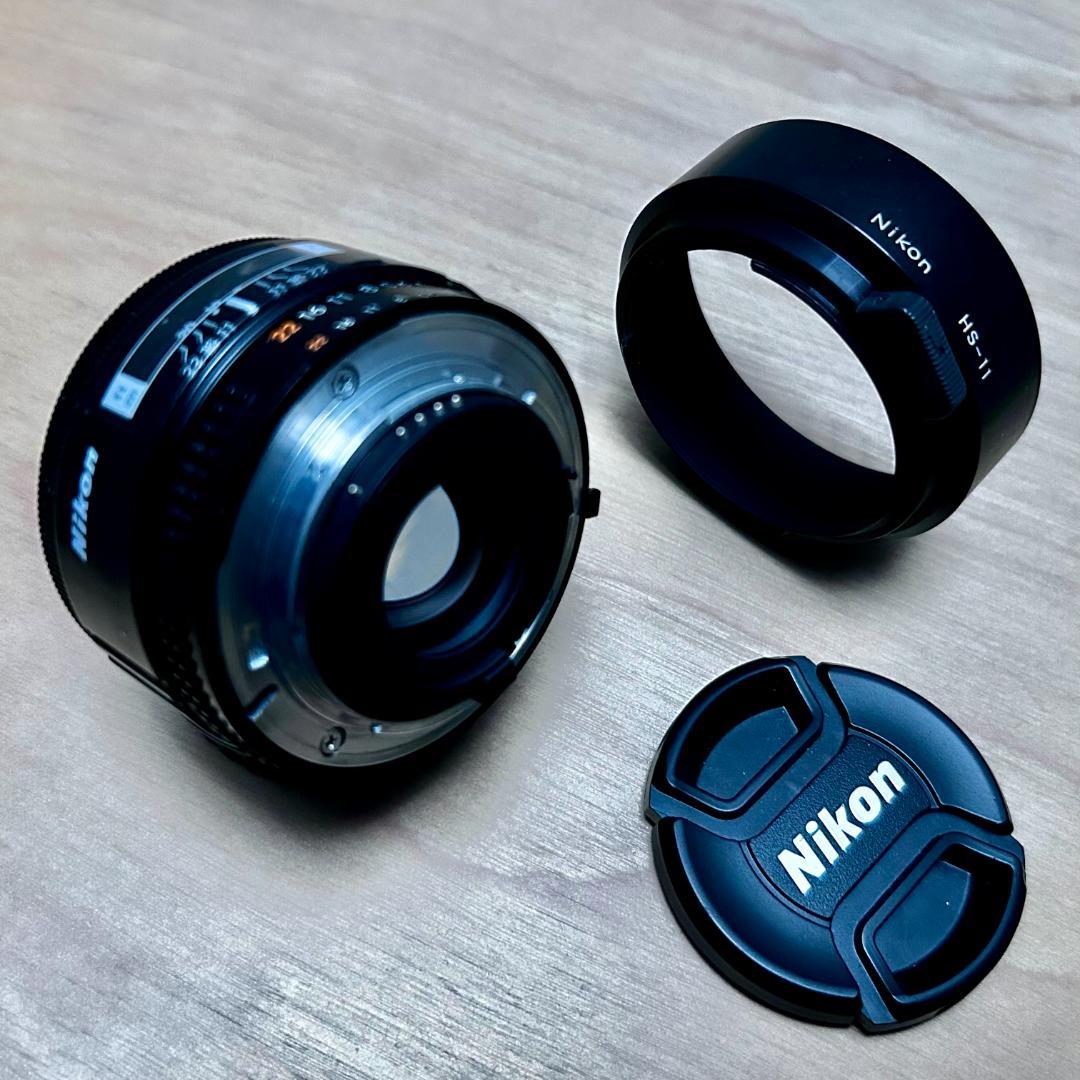 Nikon Lens (Single Focus) Af Nikkor F/1.8+