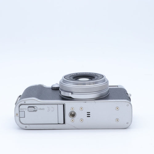 Fujifilm Compact Digital Camera X100F