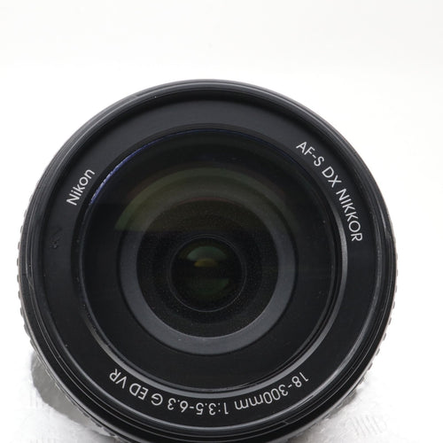 Nikon Lens (Zoom) Af-S Dx Nikkor 18-300Mm F/3.5-6.3G Ed Vr F