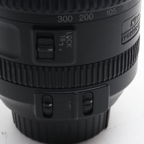Nikon Lens (Zoom) Af-S Dx Nikkor 18-300Mm F/3.5-6.3G Ed Vr F