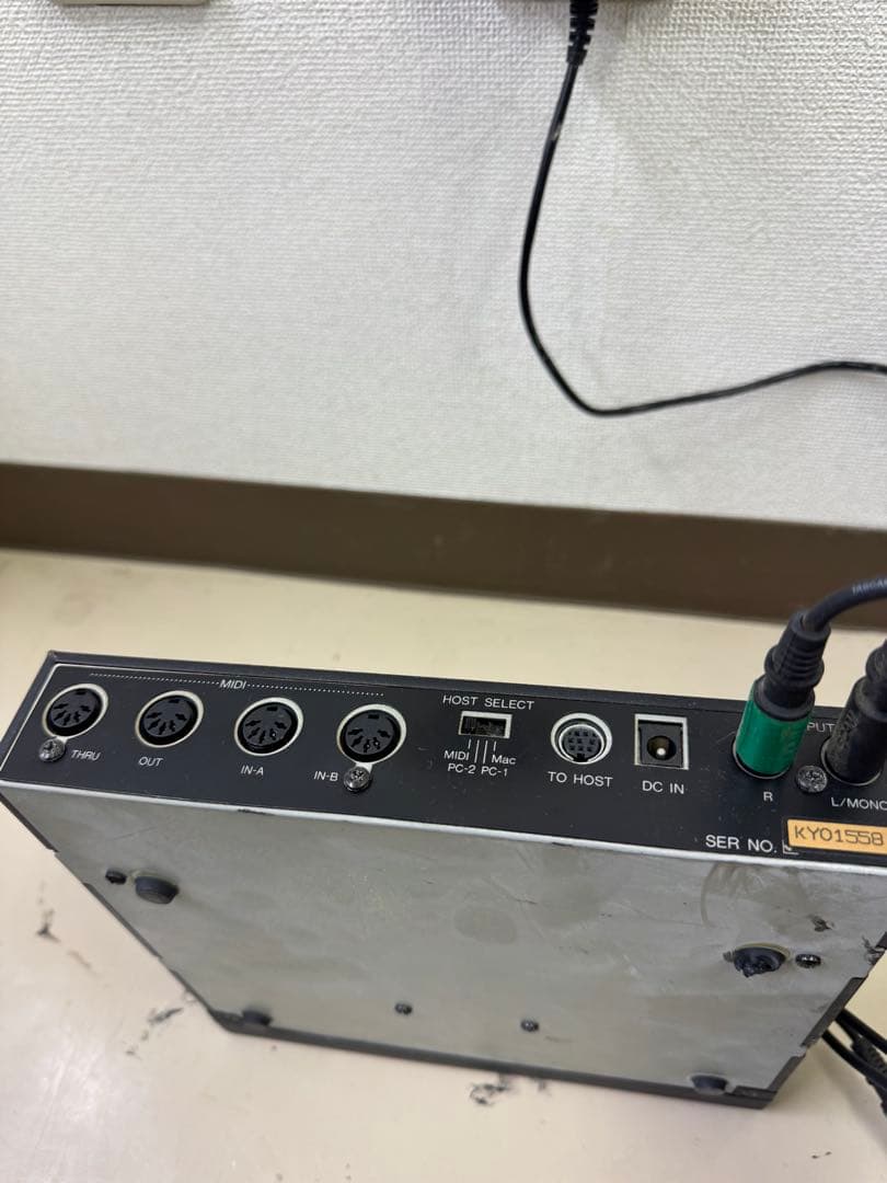 Hardware Instruments Yamaha Mu80 Tone Generator