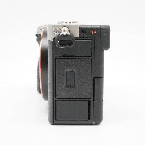 Mirrorless Interchangeable Lens Cameras 3,215 Sony 7Cii