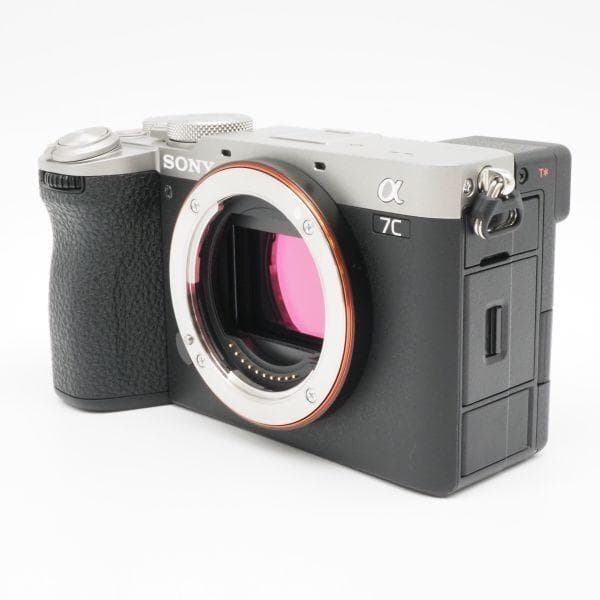 Mirrorless Interchangeable Lens Cameras 3,215 Sony 7Cii