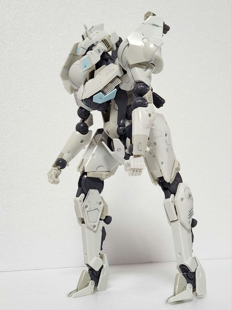 Kotobukiya Other #037 Rf-12 White Tiger
