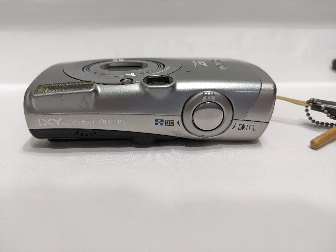 Canon Compact Digital Camera [296]Canon Ixy Pc1176