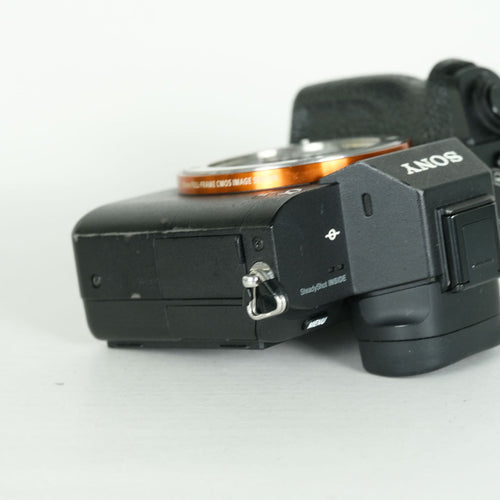 Sony Mirrorless Interchangeable Lips 15,000 7 Ii Ilce-7M2 E