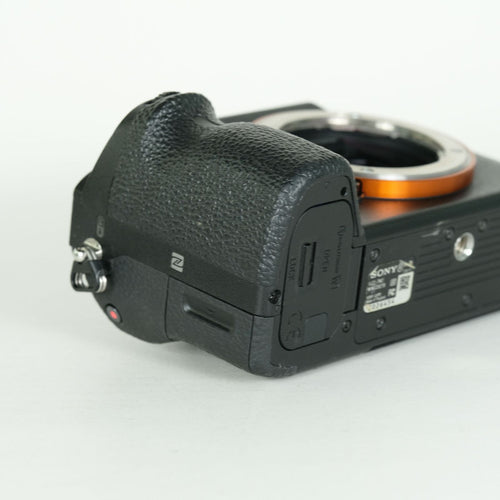 Sony Mirrorless Interchangeable Lips 15,000 7 Ii Ilce-7M2 E