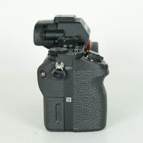 Sony Mirrorless Interchangeable Lips 15,000 7 Ii Ilce-7M2 E