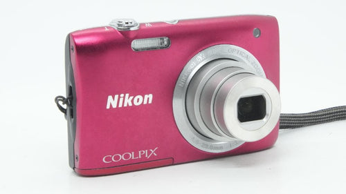 Compact Digital Camera D2138 Nikon Coolpix S2900
