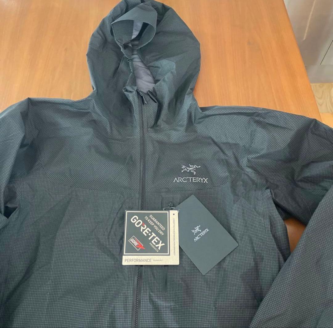 Arc'Teryx Mountain Parkas L