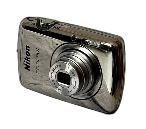 Nikon Compact Digital Camera Coolpix S01