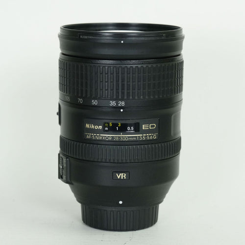 Nikon Lens (Zoom) Af-S Nikkor 28-300Mm F/3.5-5.6G Ed Vr F