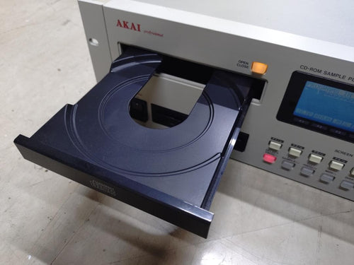 Akai Professional Samplers Kit-Cd3000 Input