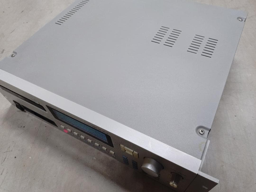 Akai Professional Samplers Kit-Cd3000 Input