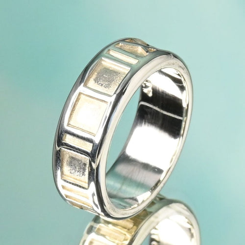 Tiffany Ring Co. 8.5 925