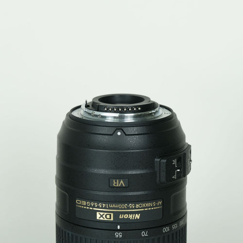 Nikon Lens (Zoom) Af-S Dx Nikkor 55-300Mm F4.5-5.6G Ed Vr F