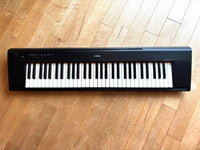 Yamaha Keyboards Digital Pianos Np-11