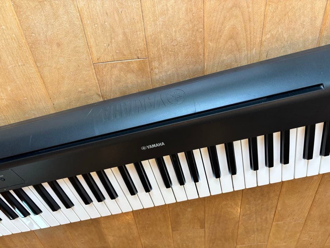 Yamaha Keyboards Digital Pianos Np-11