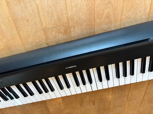 Yamaha Keyboards Digital Pianos Np-11