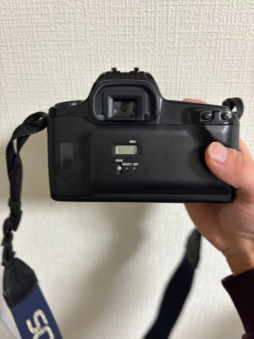 Canon Slr Camera (Film) Eos