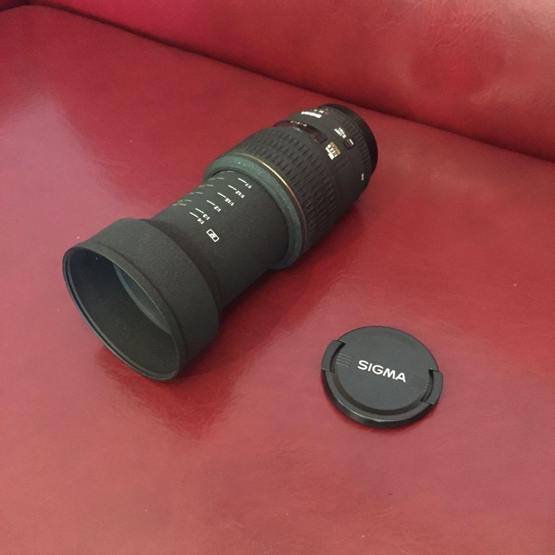 Sigma Zoom Lenses F2.8 D Macro