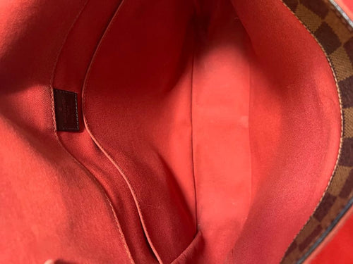 Louis Vuitton Shoulder Bags A4