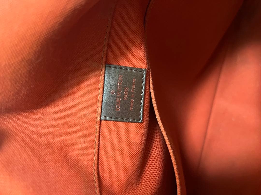 Louis Vuitton Shoulder Bags A4