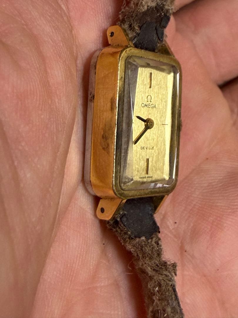 Omega Hand-Wound Watches De Ville