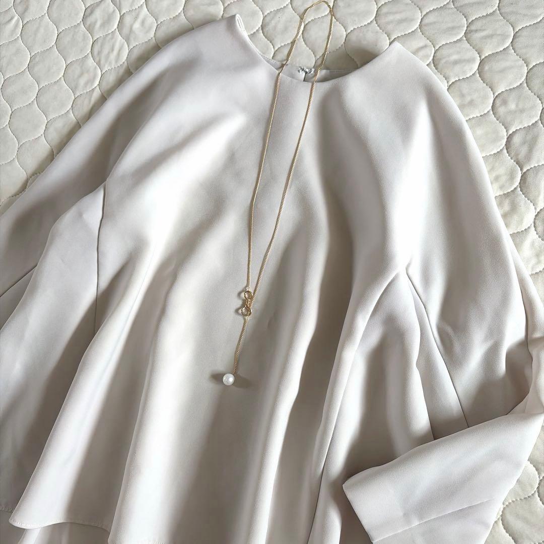Tomorrowland Long-Sleeve 40