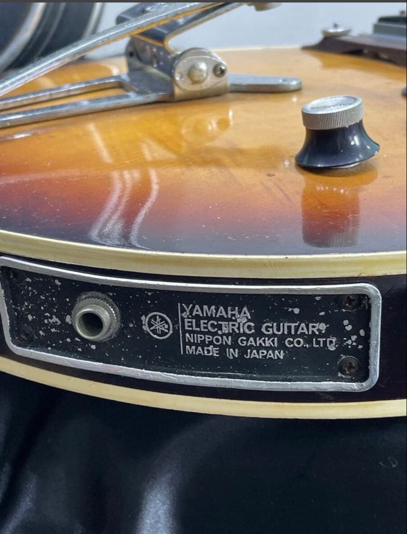 Electric Guitar Yamaha F