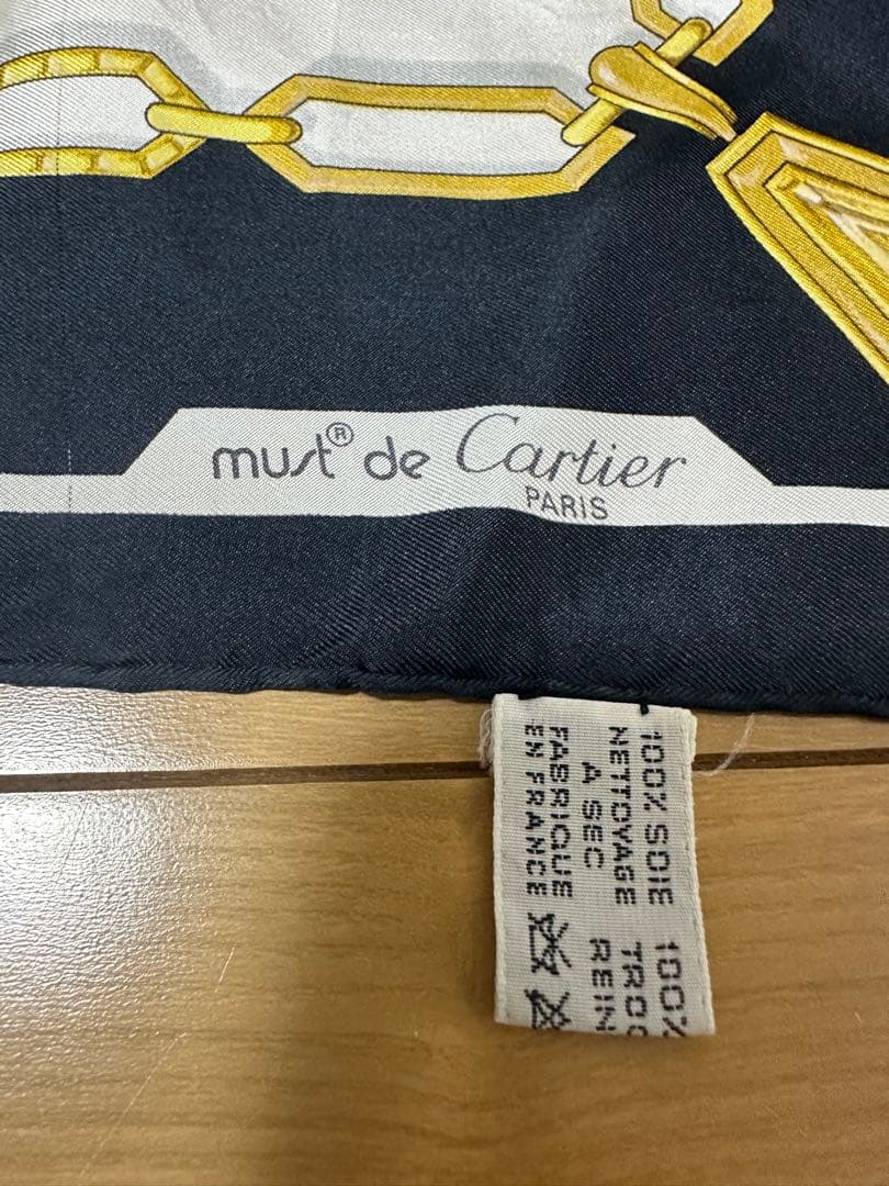 Cartier Bandanas Thin Scarves Must De