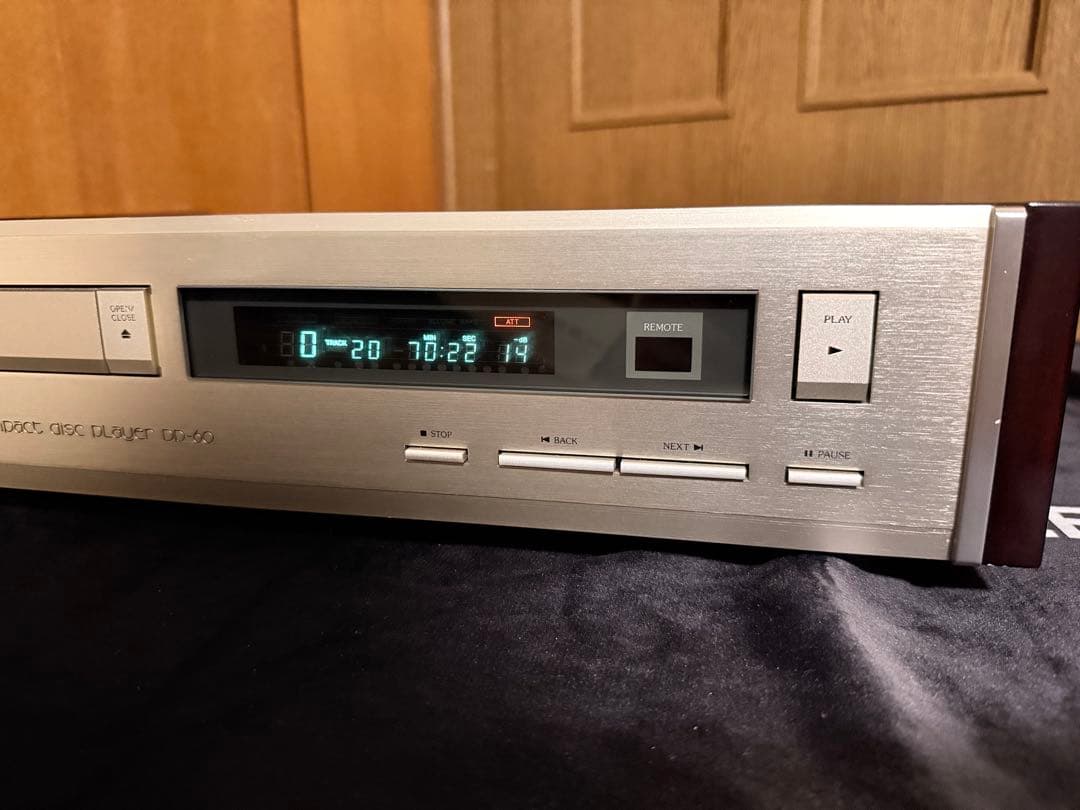 Accuphase Cd Sacd Players Dp-60