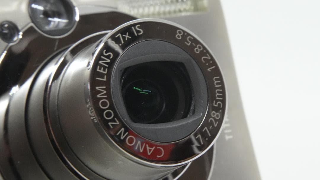 Compact Digital Cameras F3002 Canon Ixy 2000 Is