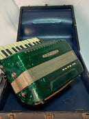 Yamaha Accordions 2815 Alto 25