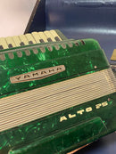 Yamaha Accordions 2815 Alto 25