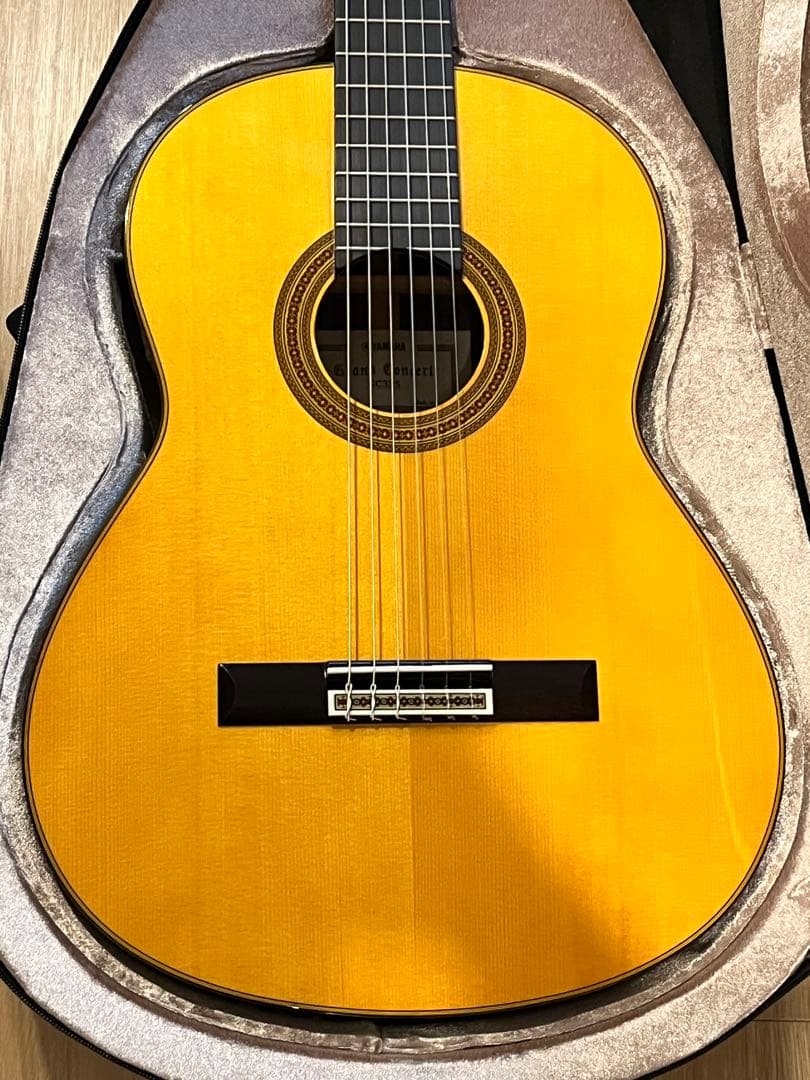 Yamaha Classical Guitars Gc32S