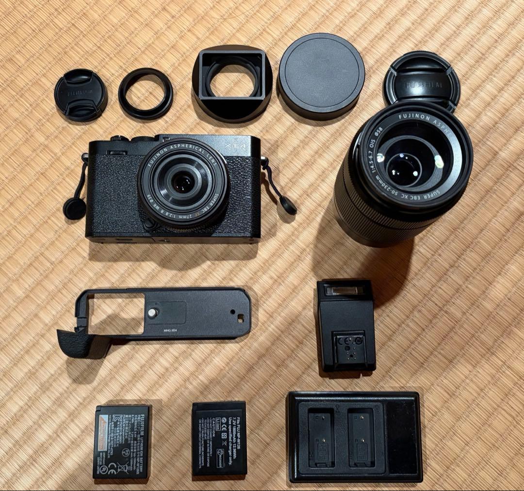Fujifilm Mirrorless Interchangeable Lips X-E4 2