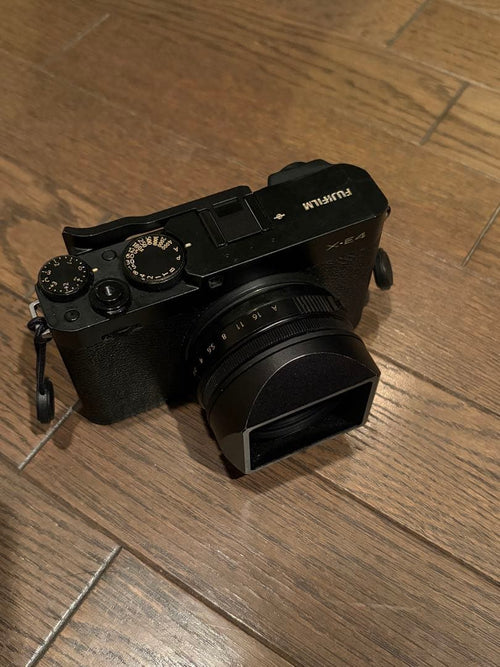 Fujifilm Mirrorless Interchangeable Lips X-E4 2