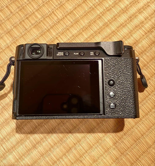 Fujifilm Mirrorless Interchangeable Lips X-E4 2