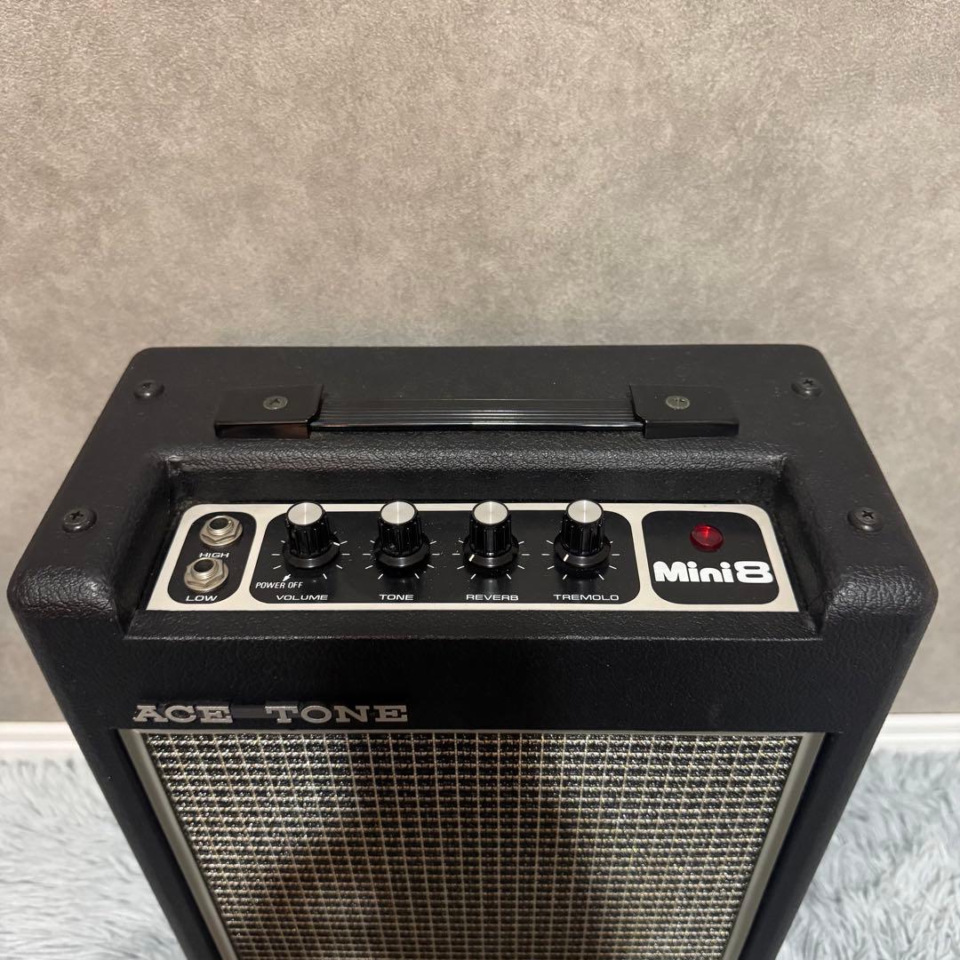 Roland Amplifier 8